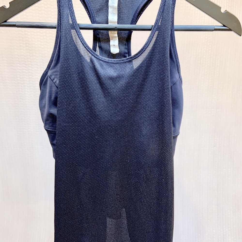 LULULEMON Pushing Limits Tank with integrated bra